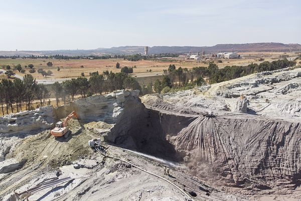 drdgold-far-west-gold-recoveries-13-09-2019-0929AD1A0A02-3CB3-F031-58DA-D47EBF7FE2F2.jpg